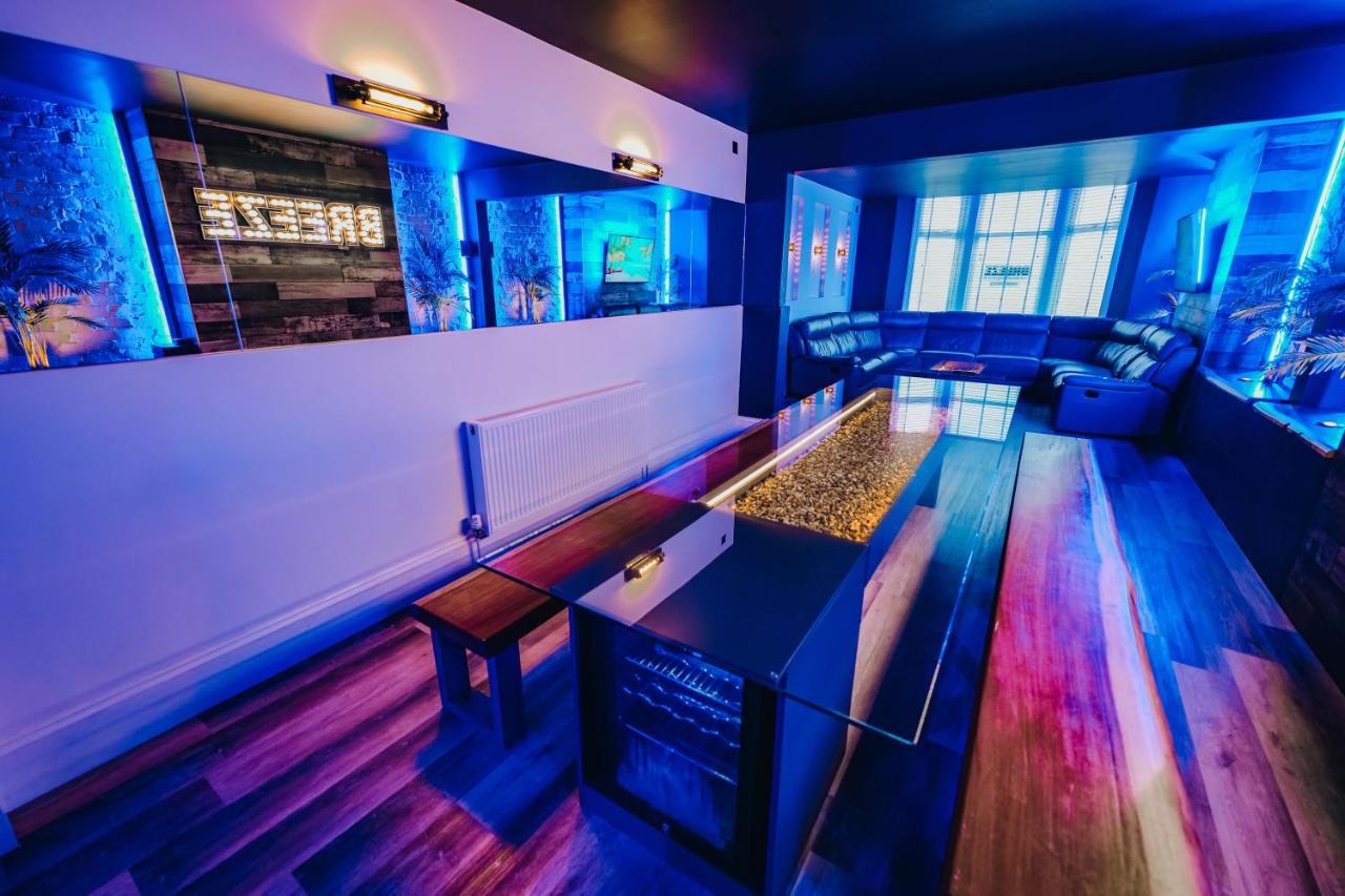 Breeze Blackpool Luxury Suites Extérieur photo